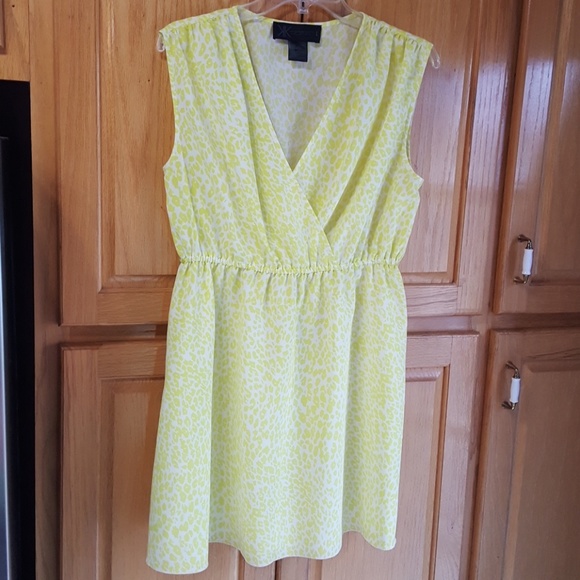 Kardashian Kollection Dresses & Skirts - Kardashian Kollection Dress Size Large